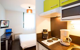 All Suites Appart Hotel Bordeaux Lac